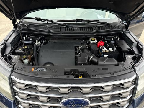 Used 2016 Ford Explorer 4WD image 15