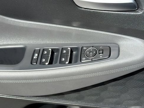 Used 2023 Hyundai Santa Fe SEL FWD image 17