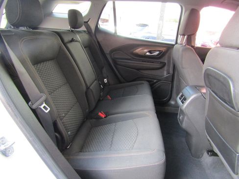 Used 2020 GMC Terrain SLE FWD image 12