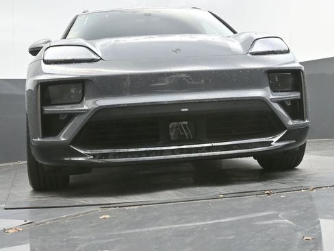 New 2025 Porsche Macan Turbo Electric image 43