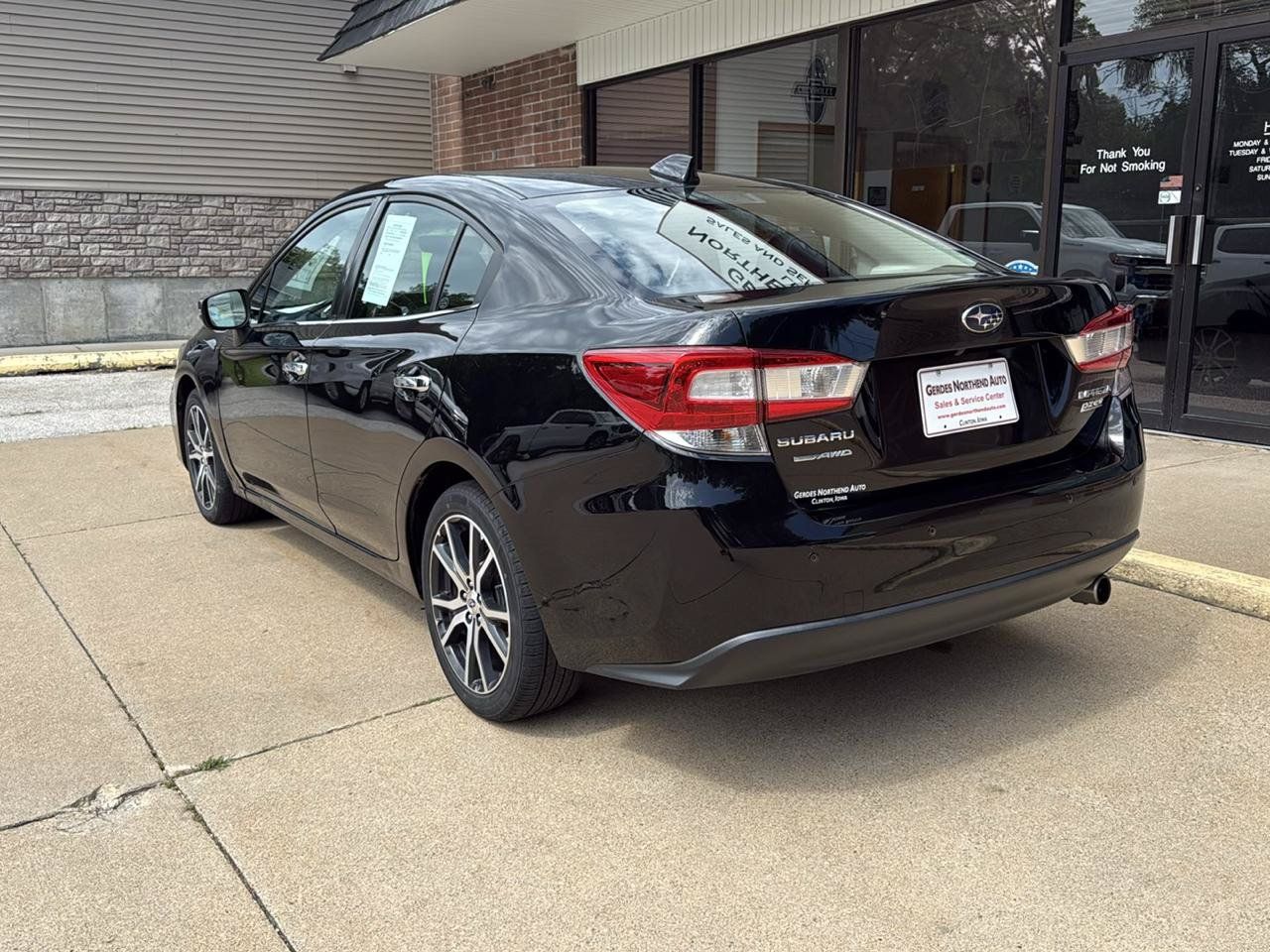 Used 2017 Subaru Impreza 2.0i Limited AWD/4WD image 5