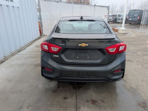 Used 2018 Chevrolet Cruze LT w/ Convenience Package image 13