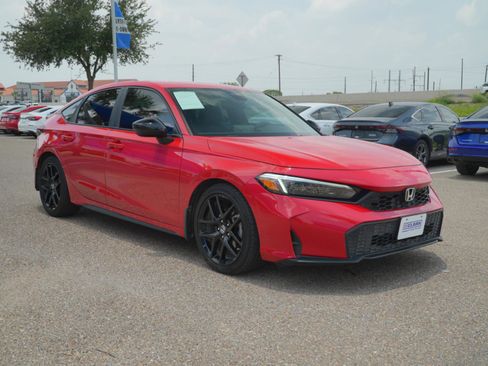 Used 2025 Honda Civic Sport image 3