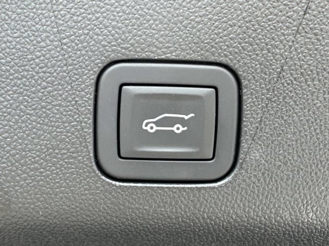 Certified 2026 Cadillac Escalade Sport RWD image 14