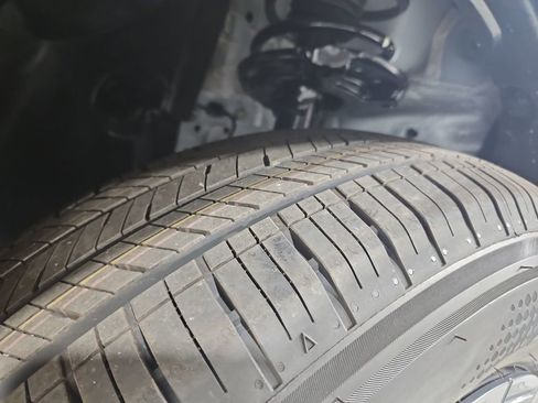 New 2026 Nissan Kicks S image 27