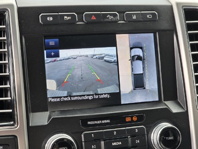 Used 2020 Ford F250 Platinum w/ FX4 Off-Road Package AWD/4WD image 10