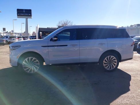 New 2025 Lincoln Navigator Black Label image 4