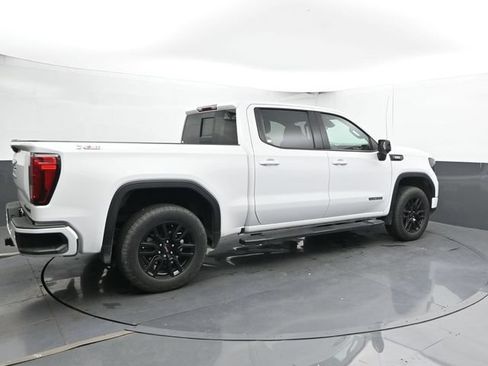 Used 2023 GMC Sierra 1500 Elevation w/ Preferred Package AWD/4WD image 2