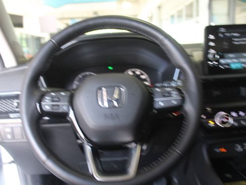 Used 2025 Honda CR-V EX-L image 14