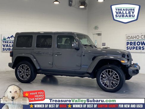 Used 2023 Jeep Wrangler Unlimited Sahara AWD/4WD image 1