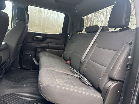 Used 2022 Chevrolet Silverado 1500 Custom Trail Boss image 31