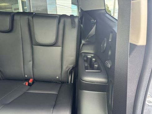 New 2025 Subaru Ascent Limited image 96