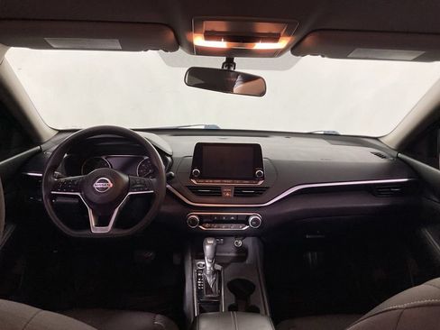 Used 2020 Nissan Altima 2.5 S FWD image 22