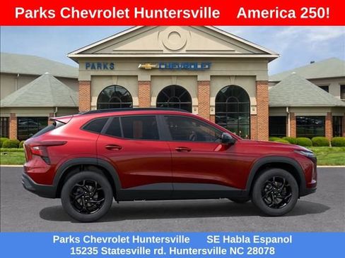 New 2026 Chevrolet Trax LT w/ Sunroof Package FWD image 6