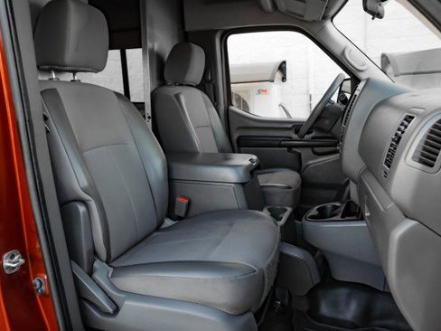 Used 2021 Nissan NV 3500 SV w/ Back Door Glass Package image 30