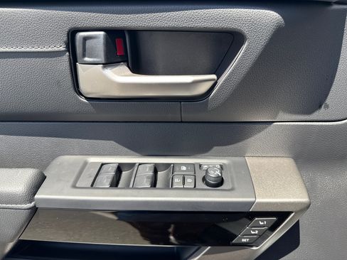 New 2026 Toyota Tundra Limited AWD/4WD image 25