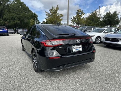 Used 2024 Honda Civic EX-L image 4