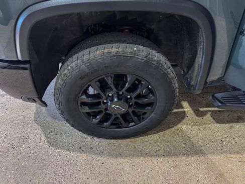 Used 2025 Chevrolet Silverado 2500 LTZ w/ Trail Boss Package AWD/4WD image 30