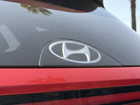 Used 2022 Hyundai Tucson SEL w/ Cargo Package AWD/4WD image 8