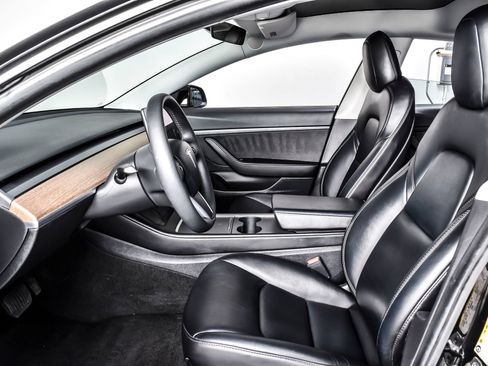 Used 2021 Tesla Model 3 Standard Range Plus RWD image 14