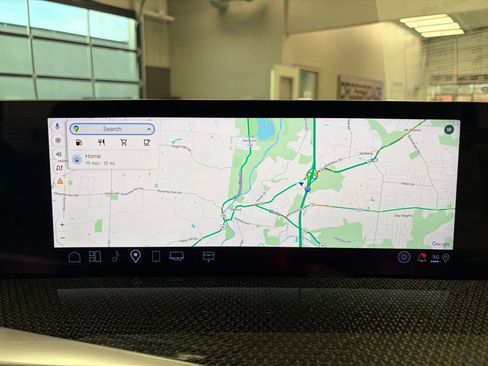 Used 2025 Cadillac Escalade ESV V image 27