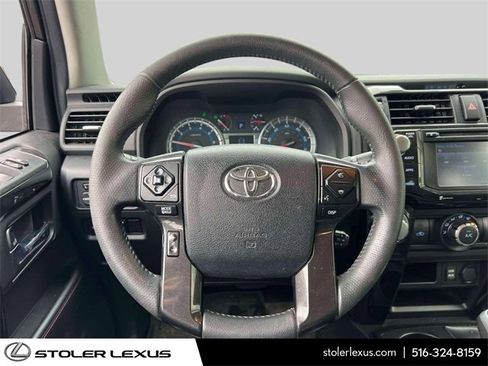 Used 2018 Toyota 4Runner TRD Off-Road Premium image 19