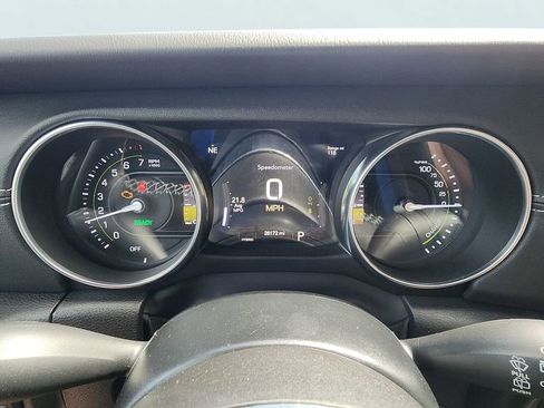 Used 2022 Jeep Wrangler Unlimited Rubicon 4xe w/ Cold Weather Group image 12