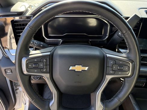 Used 2024 Chevrolet Silverado 2500 High Country w/ High Country Premium Package AWD/4WD image 12