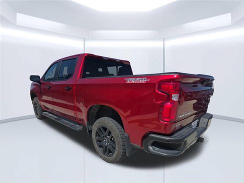 Used 2021 Chevrolet Silverado 1500 LT Trail Boss w/ Convenience Package II AWD/4WD image 5
