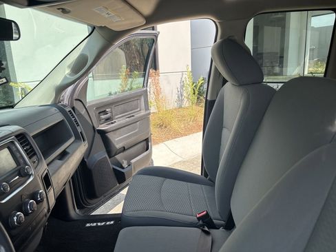 Used 2019 RAM 1500 Express w/ Express Value Package AWD/4WD image 34