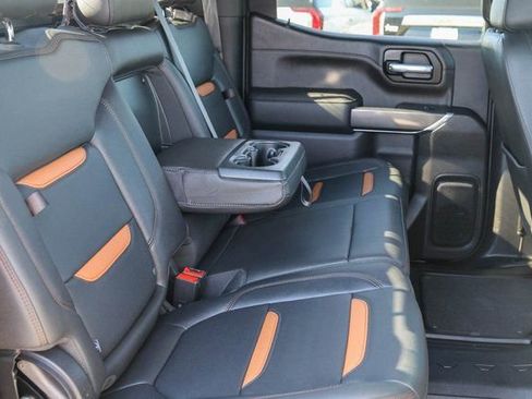 Used 2021 GMC Sierra 1500 AT4 w/ AT4 Preferred Package AWD/4WD image 21