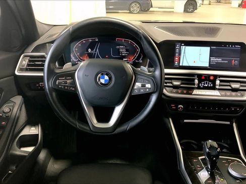 Used 2020 BMW 330i xDrive Sedan w/ Convenience Package image 5