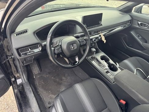Used 2025 Honda Civic Sport image 3