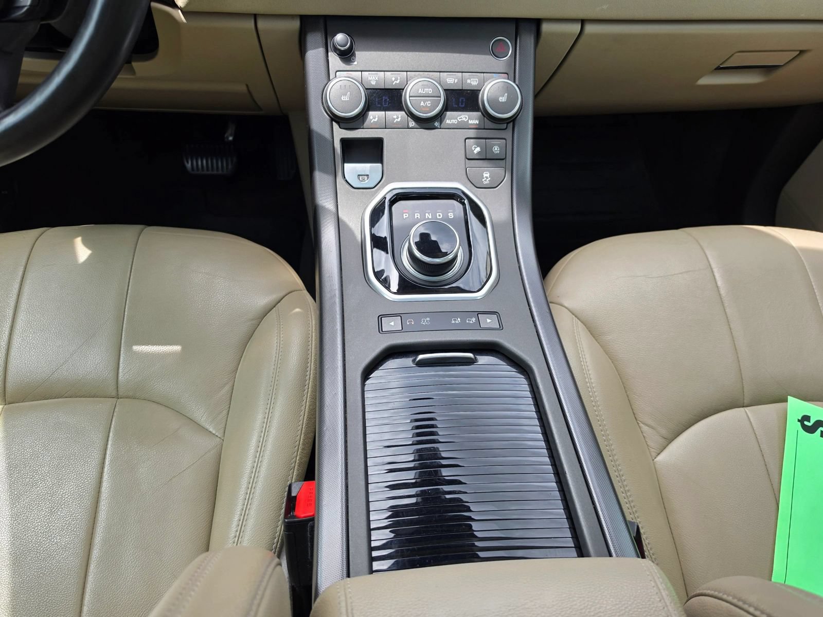 Used 2018 Land Rover Range Rover Evoque AWD/4WD image 15