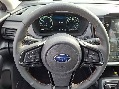 New 2026 Subaru Crosstrek 2.5i Limited w/ Crosstrek Mirror Package AWD/4WD image 13