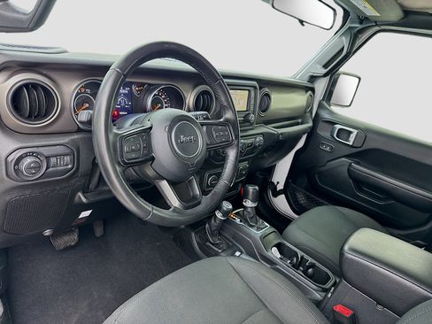 Used 2020 Jeep Gladiator Sport w/ Quick Order Package 24S AWD/4WD image 7