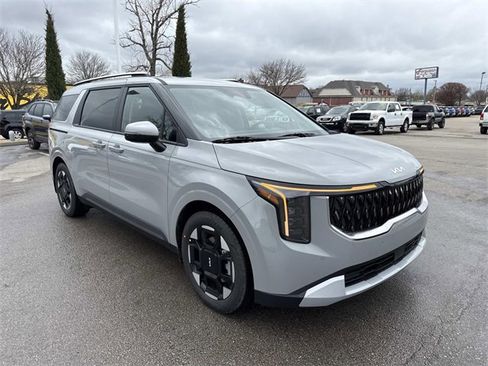 New 2026 Kia Carnival EX image 1