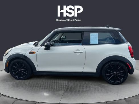 Used 2017 MINI Cooper 2-Door Hardtop FWD image 2