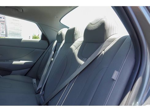 Used 2026 Hyundai Elantra SEL FWD image 25