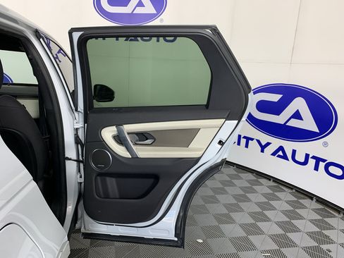 Used 2020 Land Rover Discovery Sport HSE R-Dynamic AWD/4WD image 35