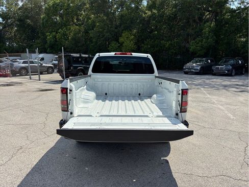 Used 2022 Nissan Frontier S RWD image 34