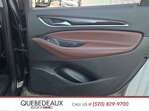 Used 2021 Buick Enclave Avenir w/ Avenir Technology Package image 30