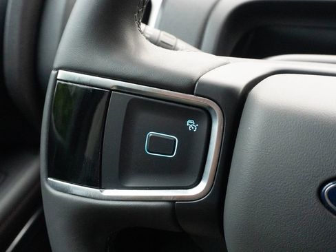 Used 2025 Ford Expedition Active RWD image 27
