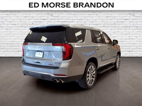 Used 2025 GMC Yukon Denali AWD/4WD image 5