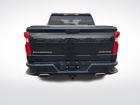 Used 2019 Chevrolet Silverado 1500 Custom Trail Boss w/ Custom Convenience Package AWD/4WD image 5