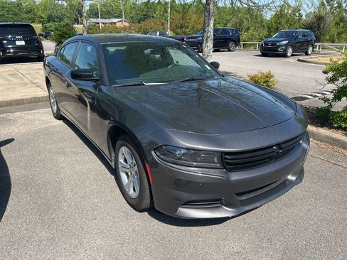 Used 2023 Dodge Charger SXT RWD image 5