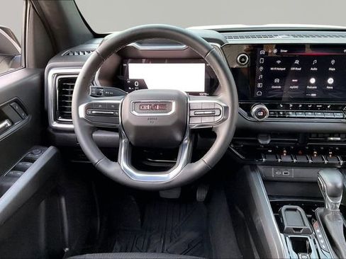 Used 2024 GMC Canyon Elevation w/ Convenience Package image 8