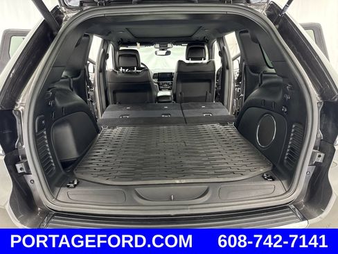 Used 2021 Jeep Grand Cherokee Limited w/ Luxury Group II AWD/4WD image 40