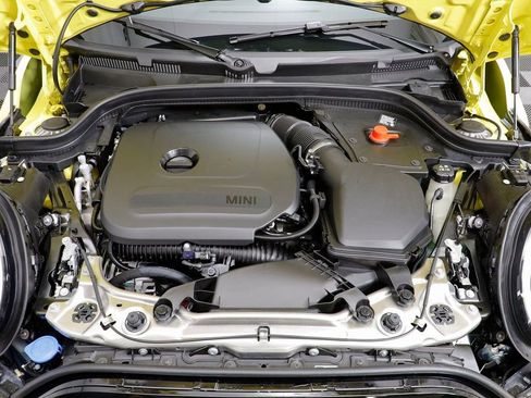 New 2026 MINI Cooper 2-Door Hardtop image 22