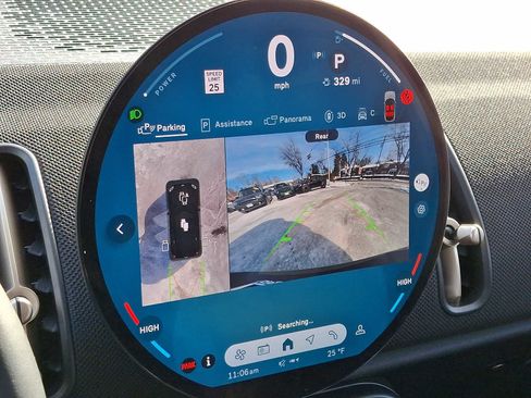 Used 2025 MINI Cooper Countryman S w/ Comfort Package Max image 18